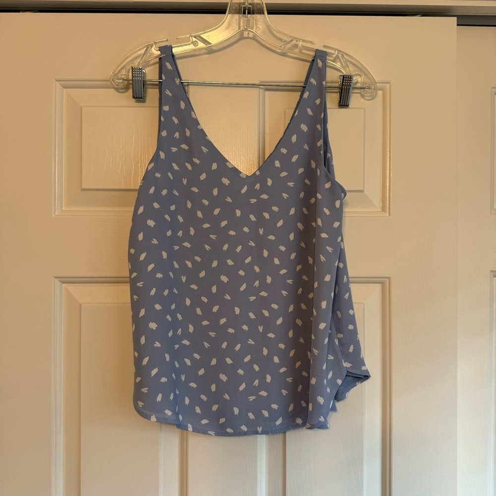 Loft Women’s Tank Blouse V Neck Polka Dot Pattern XS